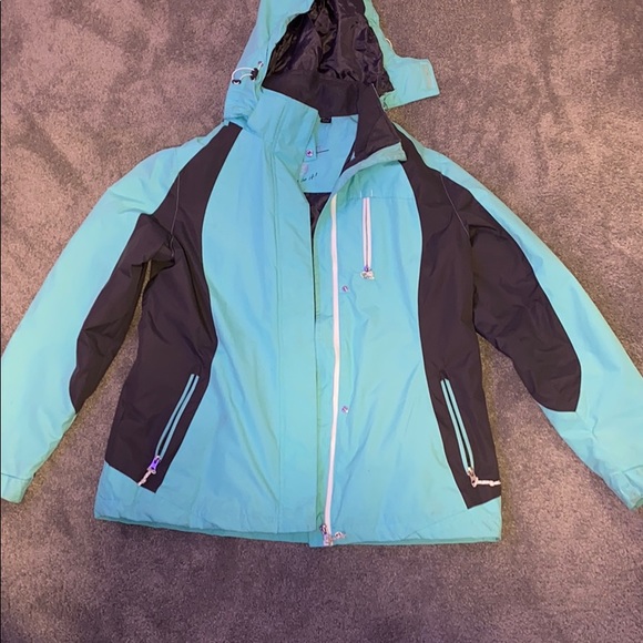 Coat - Picture 2 of 2